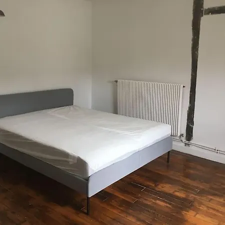 3 Bedrooms 5 Min From The Castle *